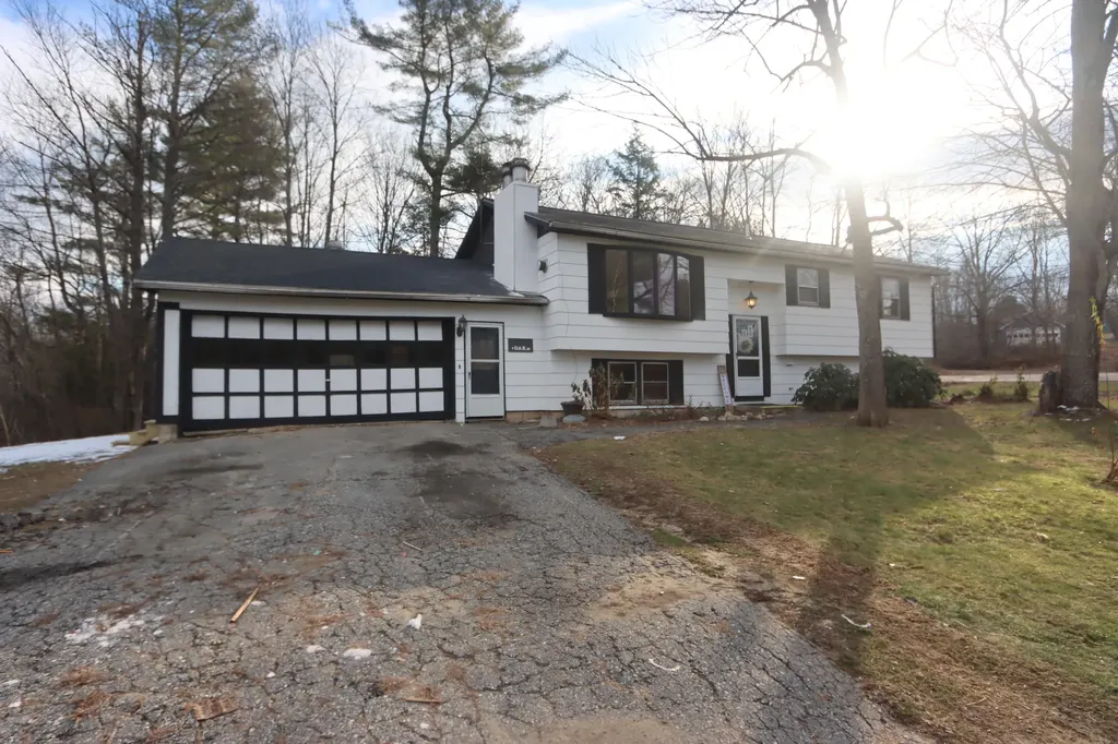 1 Oak Street Greene ME 04236