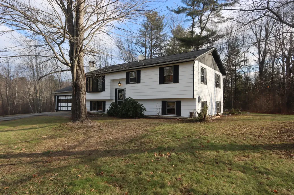 1 Oak Street Greene ME 04236