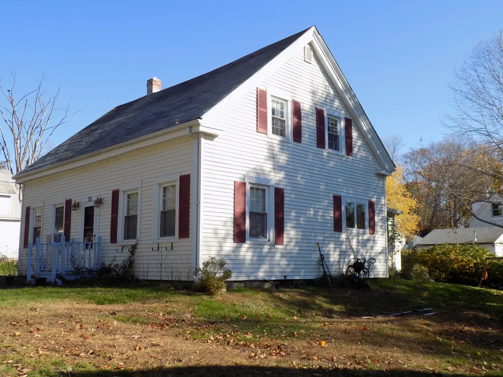 41 Mechanic Street Bucksport ME 04416
