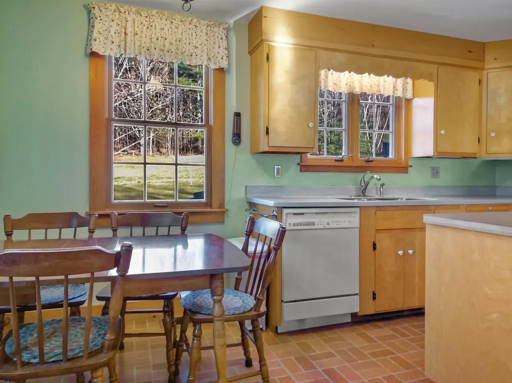 222 Metcalf Road Winthrop ME 04364