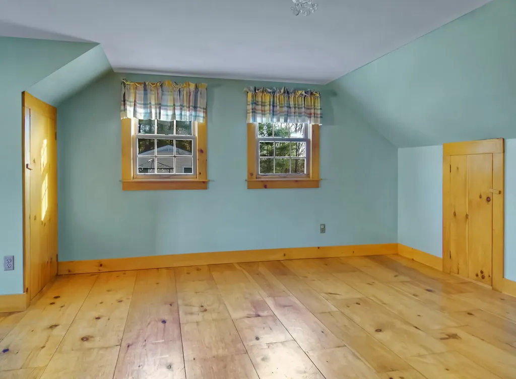 222 Metcalf Road Winthrop ME 04364
