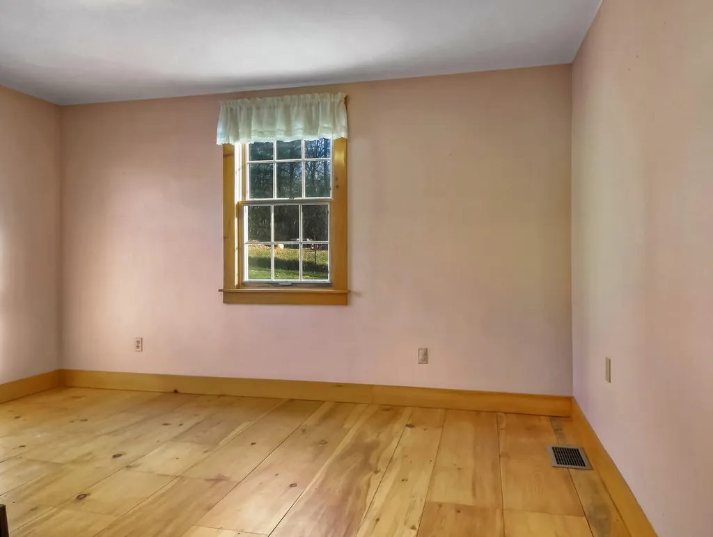 222 Metcalf Road Winthrop ME 04364