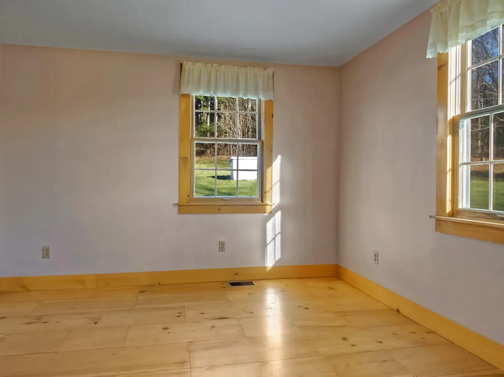 222 Metcalf Road Winthrop ME 04364
