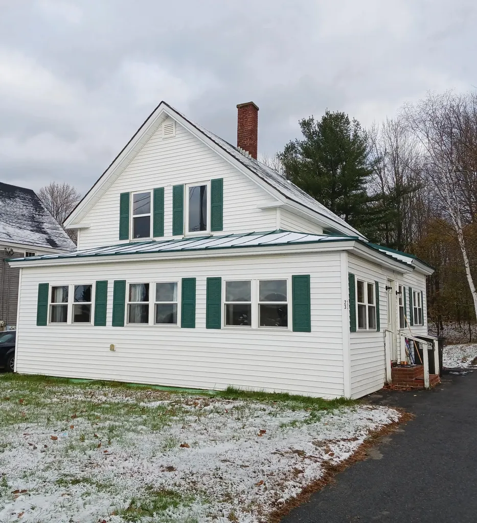 23 Water Street Fairfield ME 04937