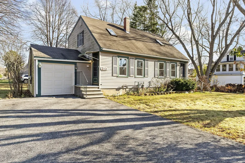 313 Ray Street Portland ME 04103