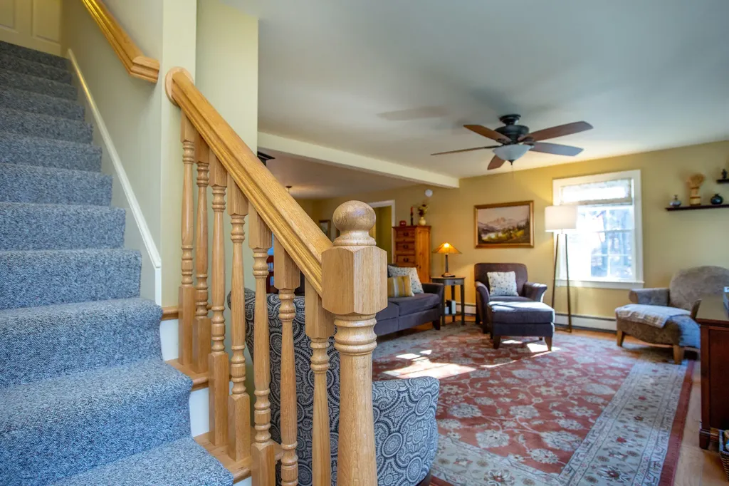 16 Kingfisher Drive Brunswick ME 04011