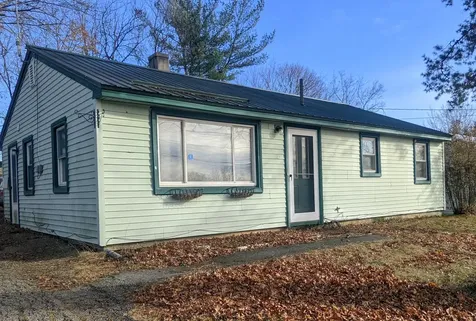 69 Thornton Road Bangor ME 04401