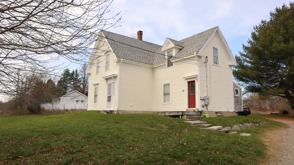 70 Waldo Avenue Rockland ME 04841