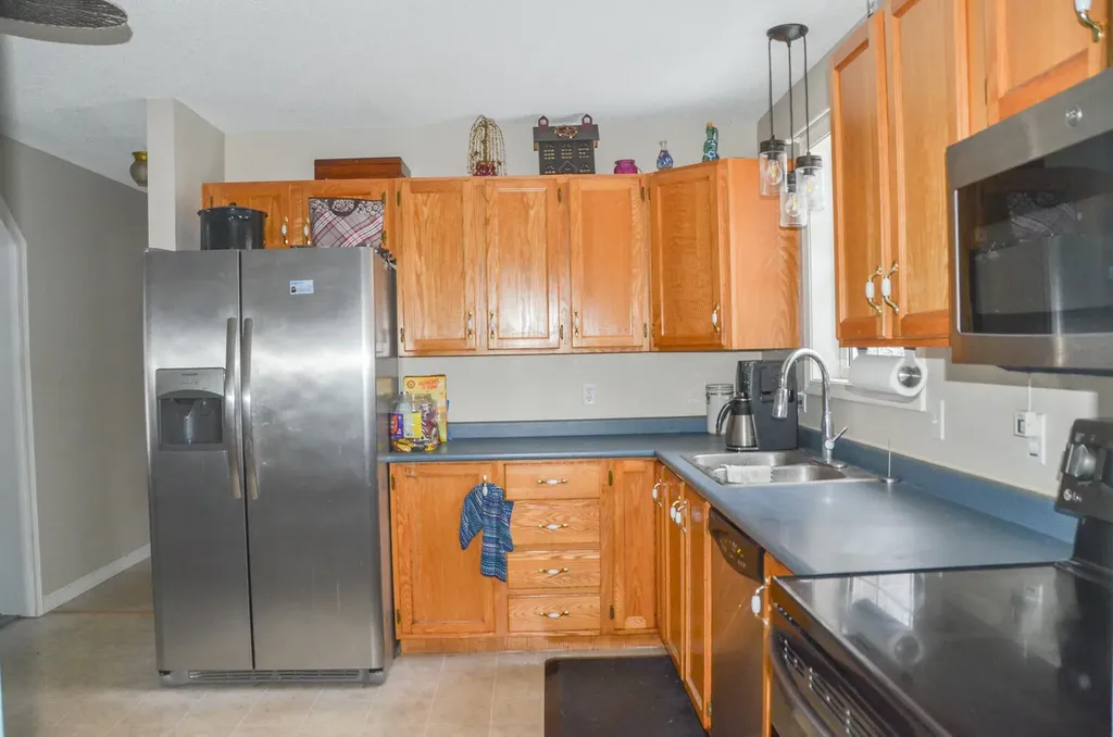 73 Nelson Road Pittston ME 04345