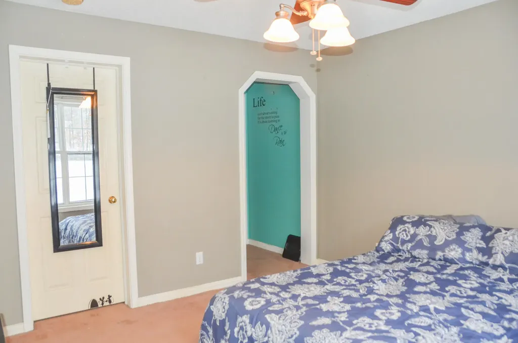 73 Nelson Road Pittston ME 04345