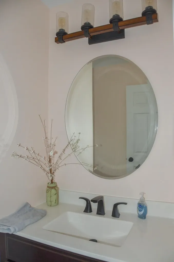 73 Nelson Road Pittston ME 04345