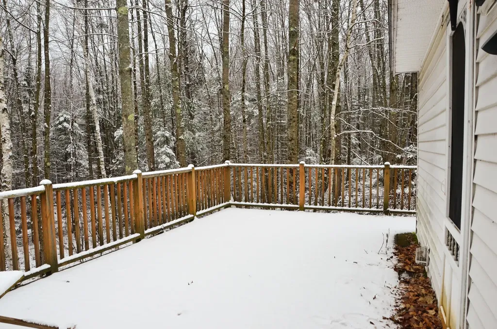 73 Nelson Road Pittston ME 04345
