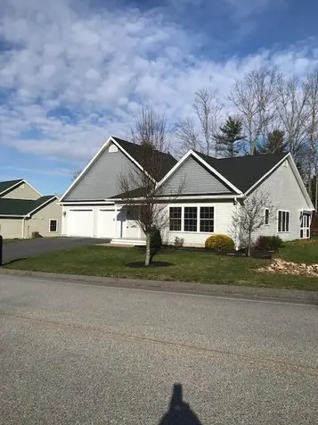 9 Cortland Way Lewiston ME 04240