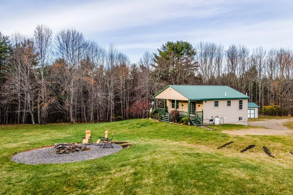 1089 Center Drive Orrington ME 04474