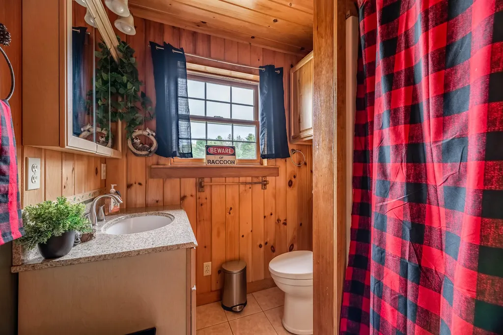 1089 Center Drive Orrington ME 04474