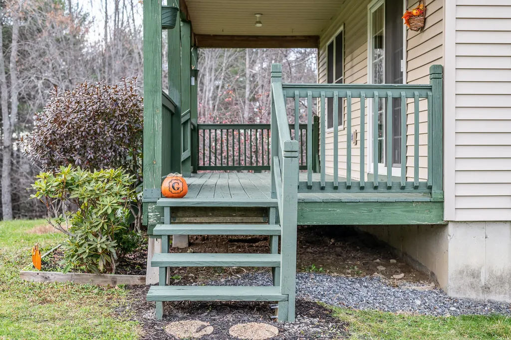 1089 Center Drive Orrington ME 04474