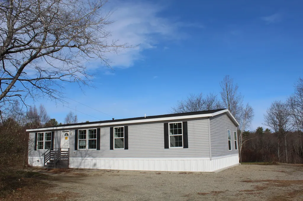 95 Goodenow Lane Bowdoin ME 04287