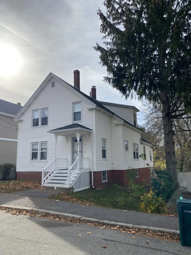 17 Orchard Street Biddeford ME 04005