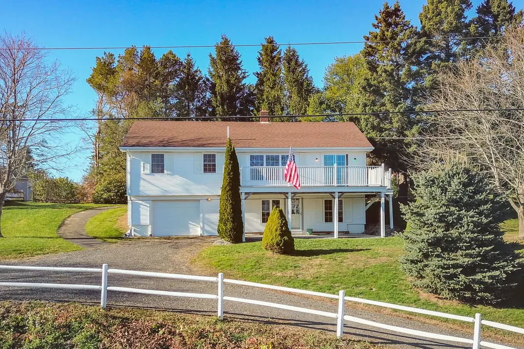 93 Sunrise Terrace Thomaston ME 04861