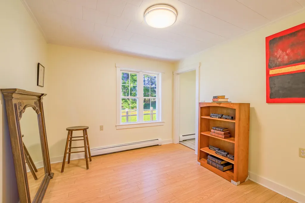 93 Sunrise Terrace Thomaston ME 04861