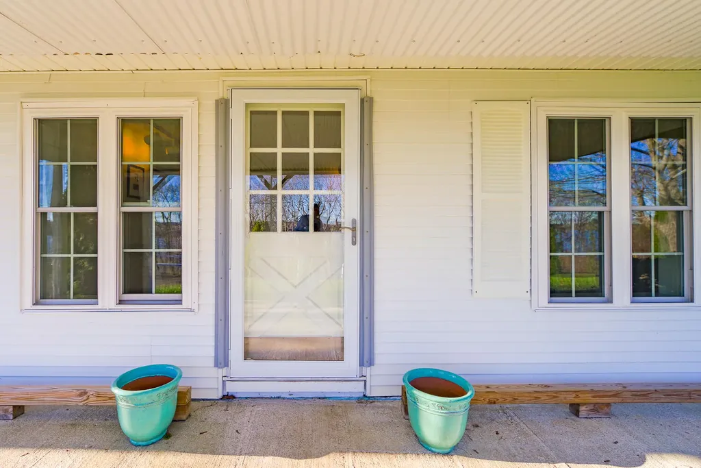 93 Sunrise Terrace Thomaston ME 04861