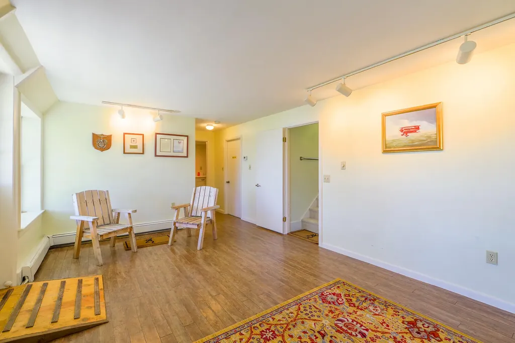 93 Sunrise Terrace Thomaston ME 04861