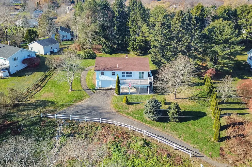 93 Sunrise Terrace Thomaston ME 04861