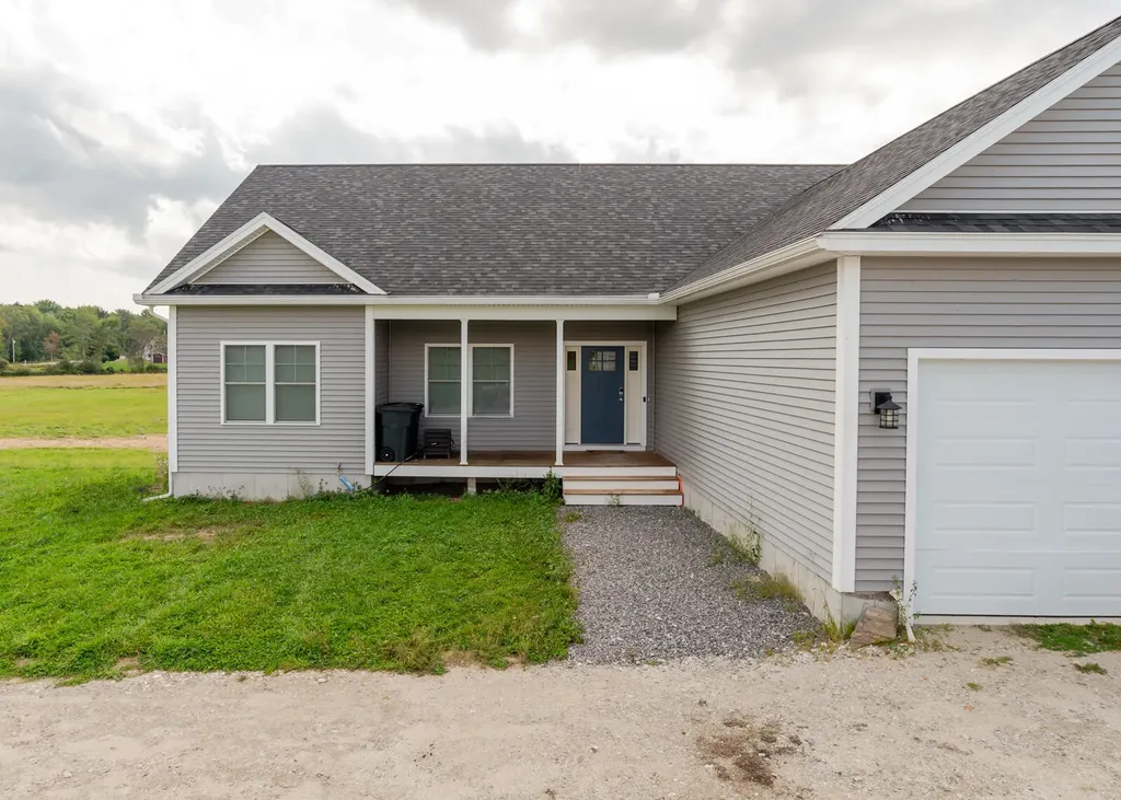 940 Hallowell Road Pownal ME 04069