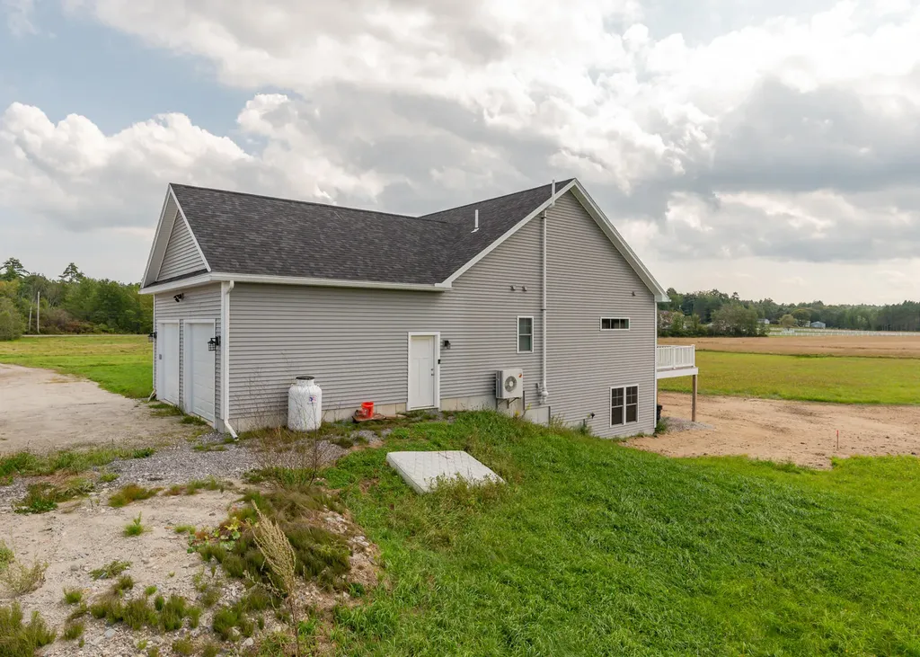 940 Hallowell Road Pownal ME 04069