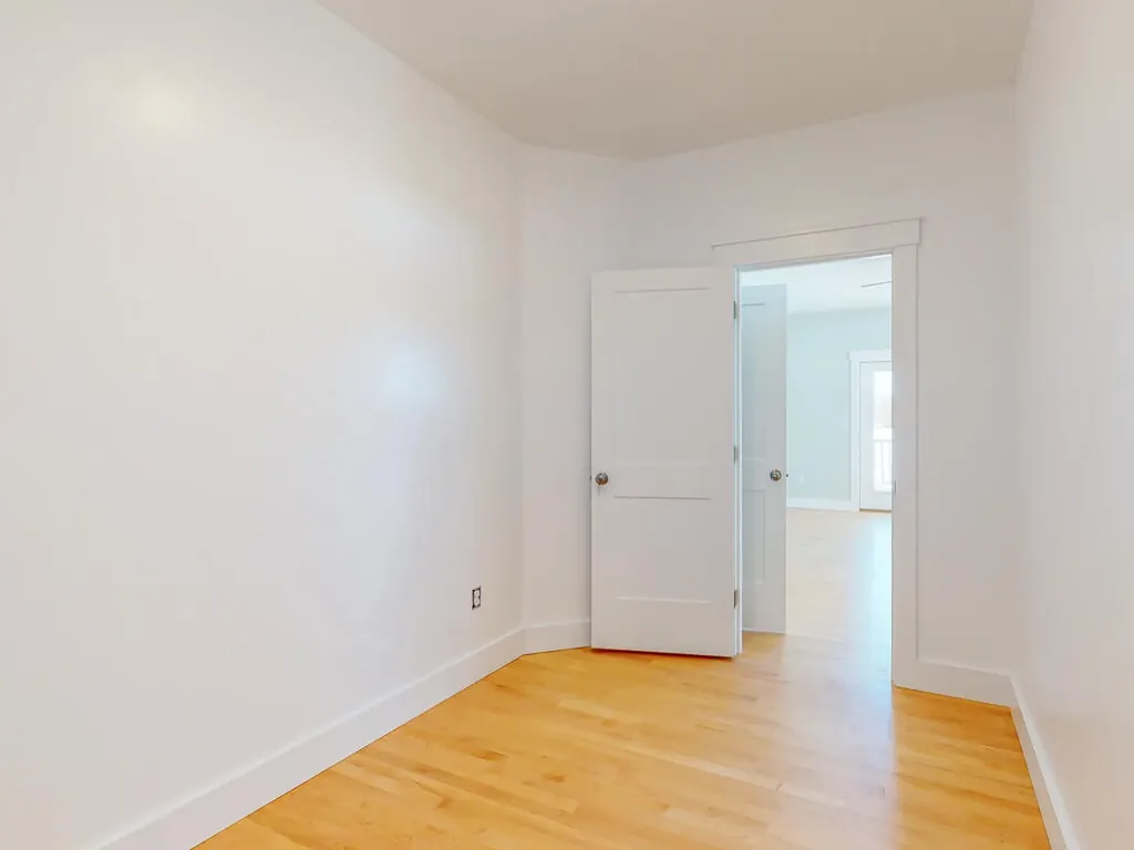 940 Hallowell Road Pownal ME 04069