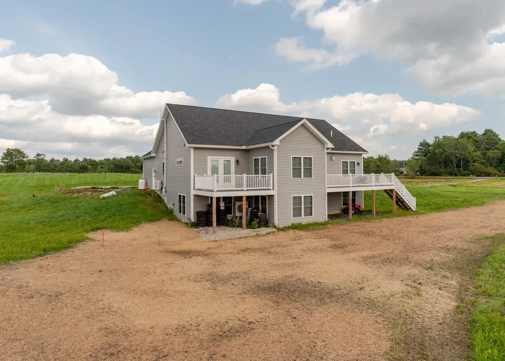 940 Hallowell Road Pownal ME 04069