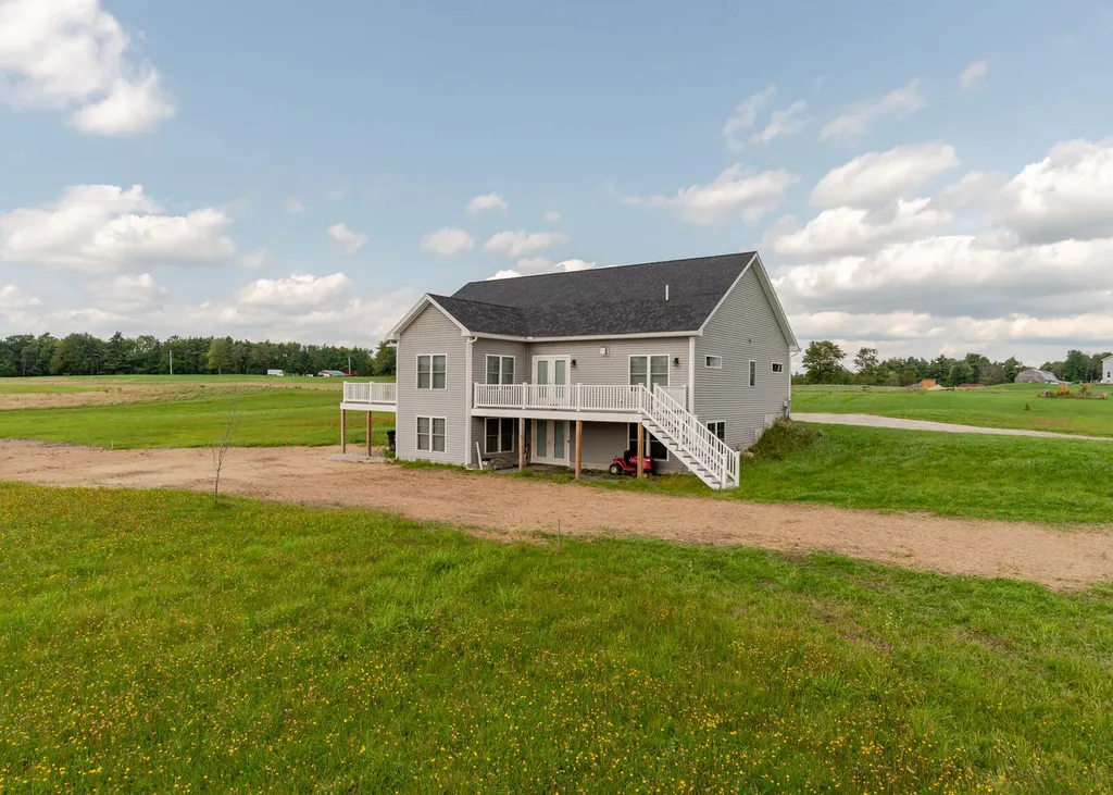 940 Hallowell Road Pownal ME 04069