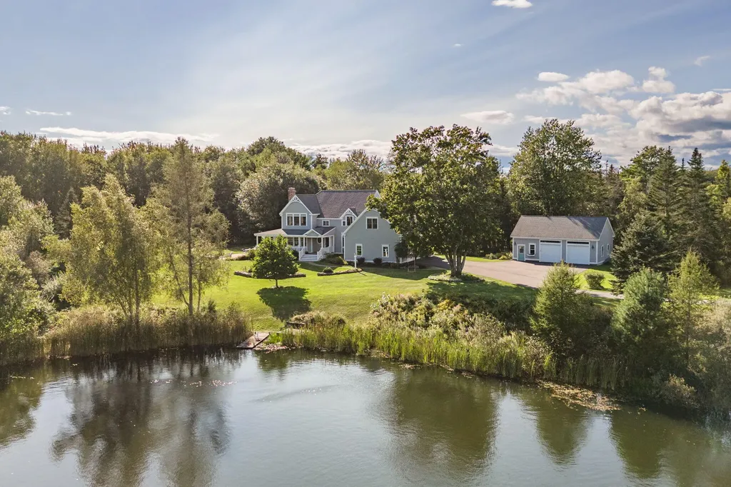 7 Prospector Lane Scarborough ME 04074