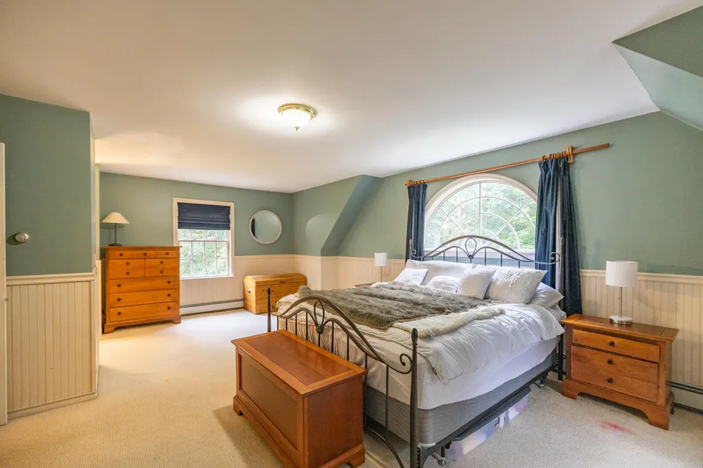 9 Emily Street Topsham ME 04086