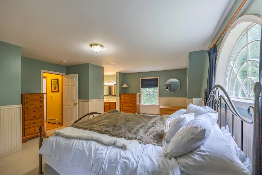 9 Emily Street Topsham ME 04086