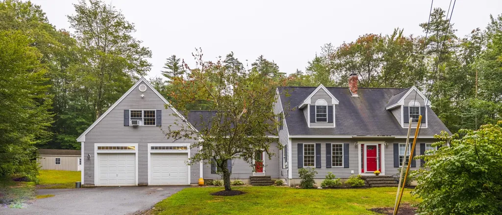 9 Emily Street Topsham ME 04086