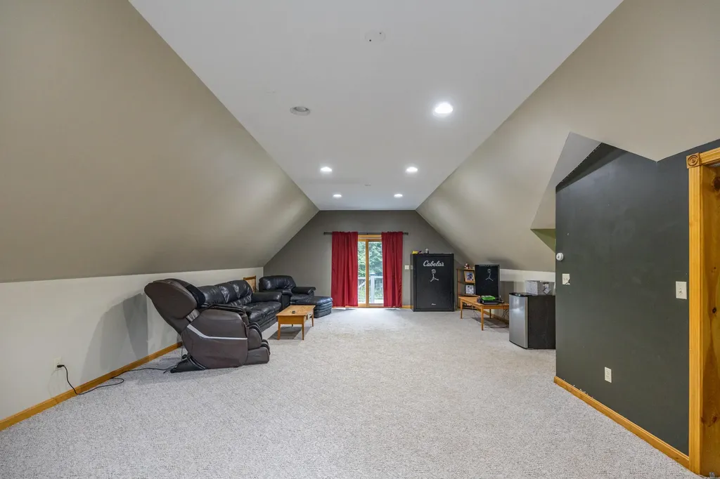 9 Emily Street Topsham ME 04086