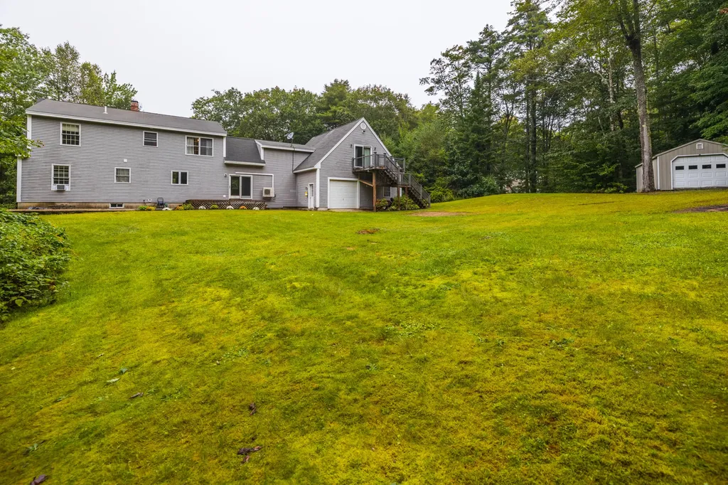 9 Emily Street Topsham ME 04086