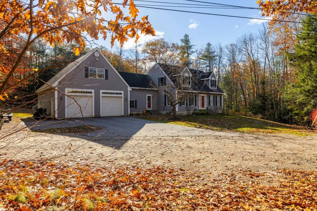 9 Emily Street Topsham ME 04086