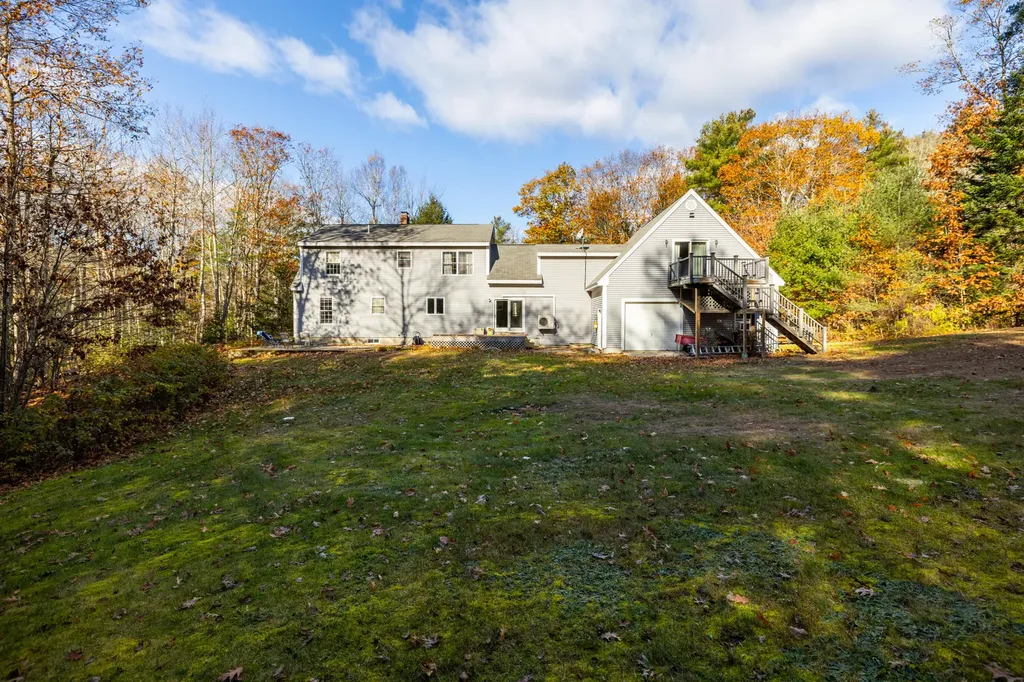 9 Emily Street Topsham ME 04086