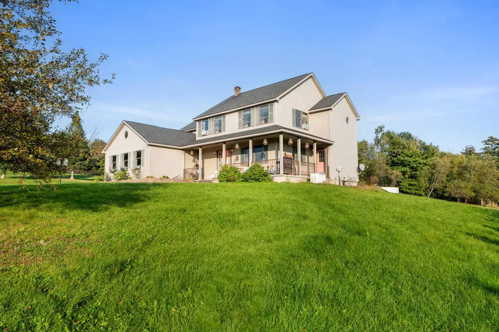 368 Bassett Road Winslow ME 04901