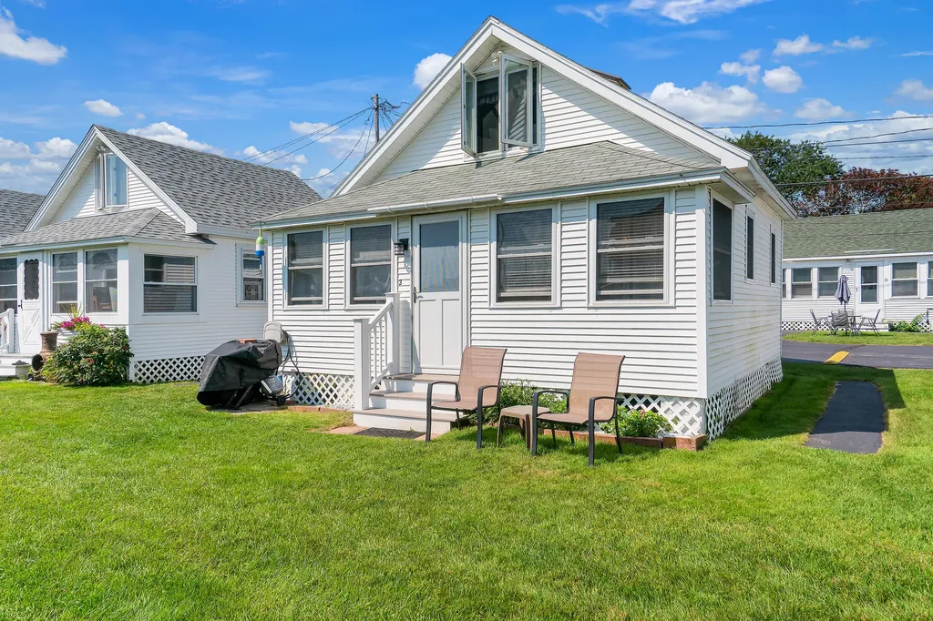 337 Long Sands Road York ME 03909