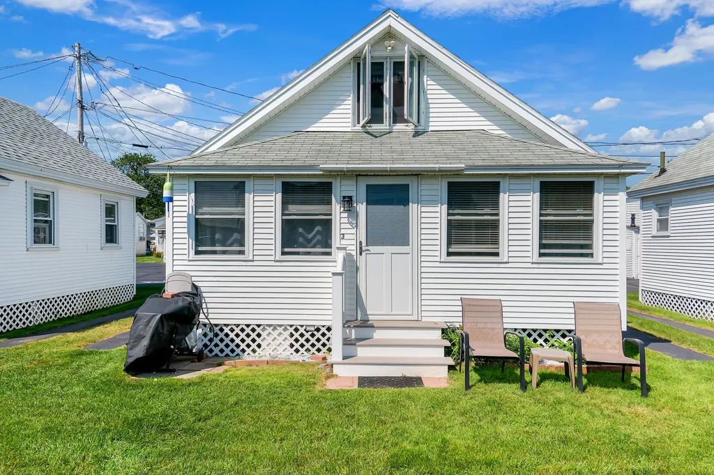 337 Long Sands Road York ME 03909