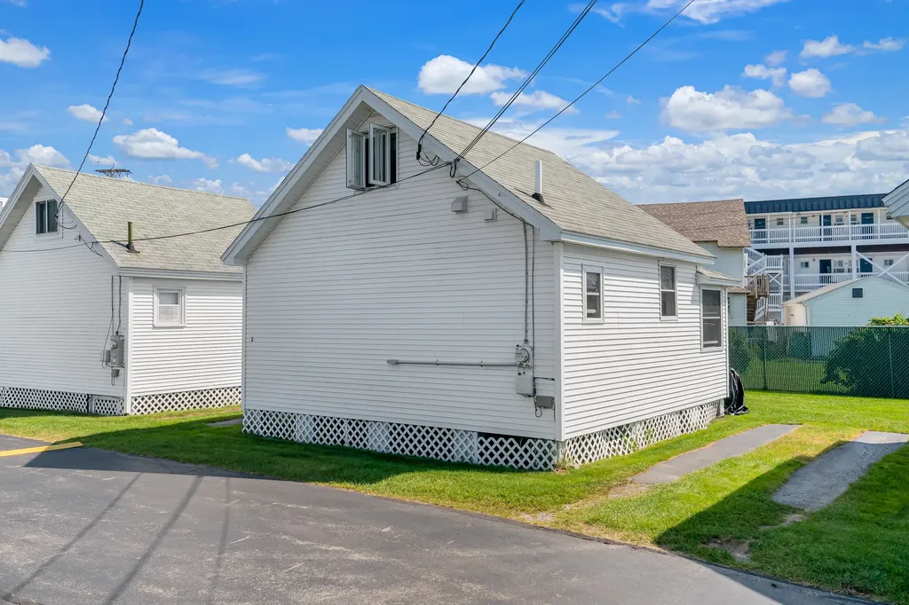 337 Long Sands Road York ME 03909