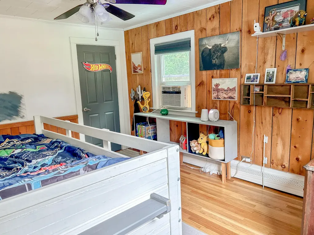 11 York Street Brooks ME 04921