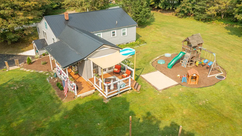 11 York Street Brooks ME 04921