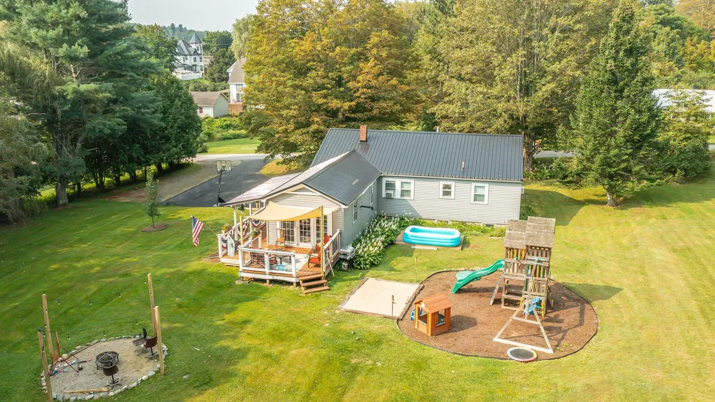 11 York Street Brooks ME 04921