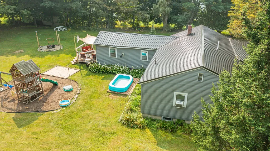 11 York Street Brooks ME 04921
