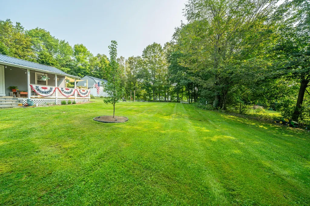 11 York Street Brooks ME 04921