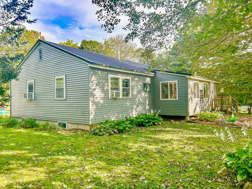 11 York Street Brooks ME 04921
